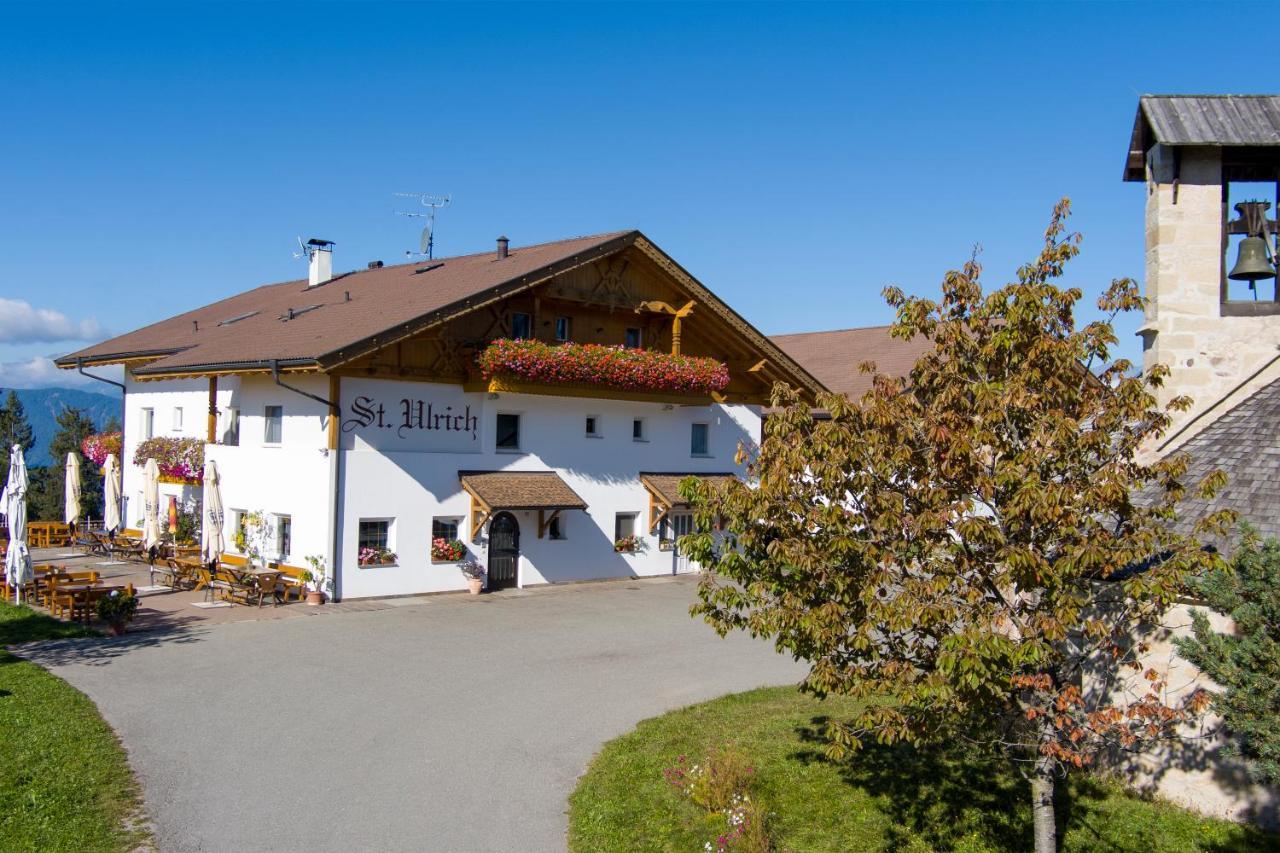 Gasthof St. Ulrich Meltina Exterior foto